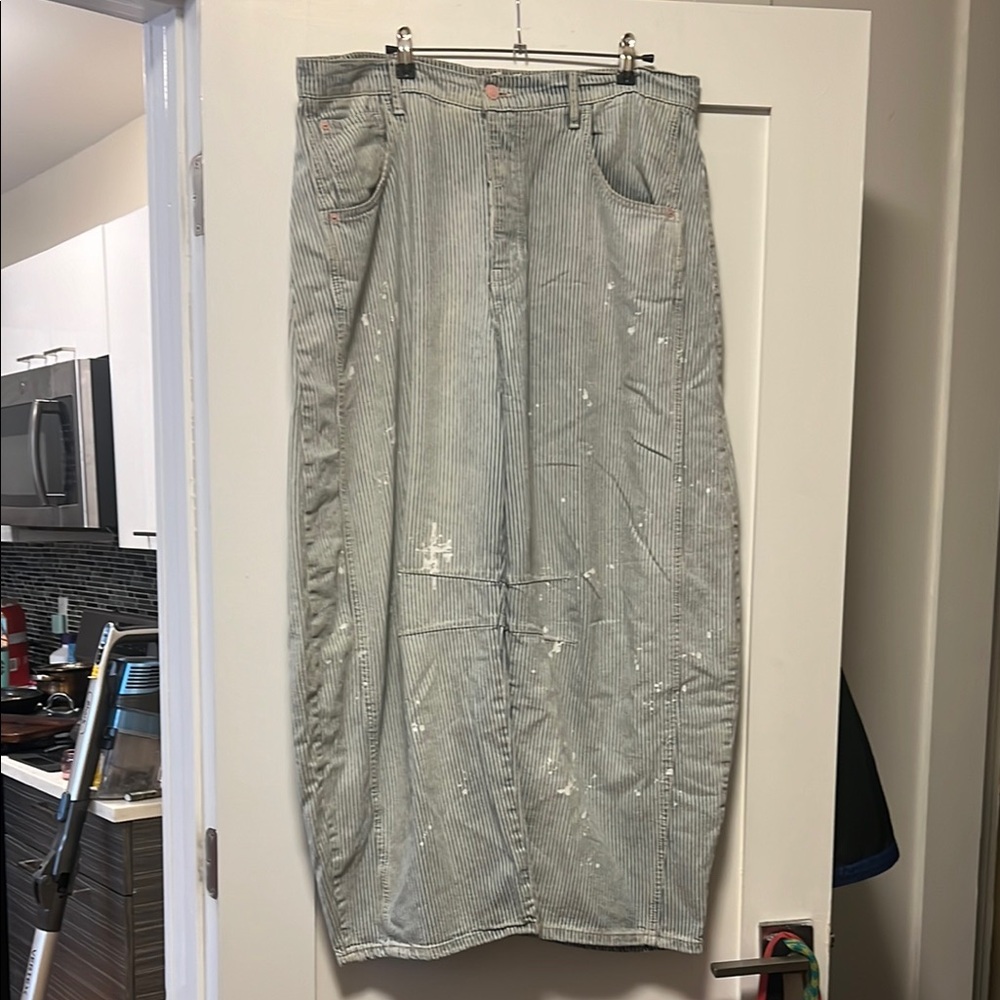 Striped and splatter painted barrel jeans